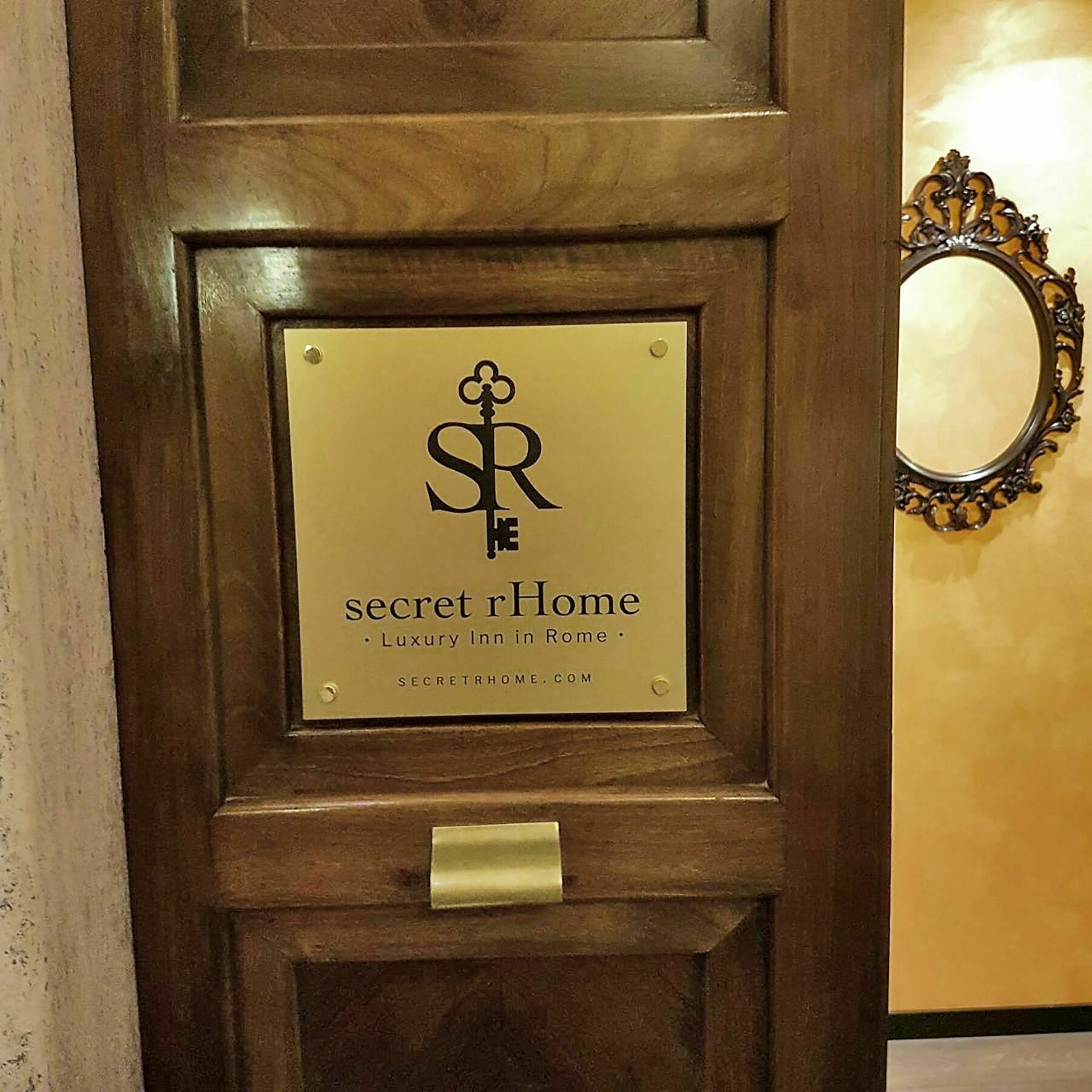 ซีเคร็ต โรม Hotel ภายนอก รูปภาพ