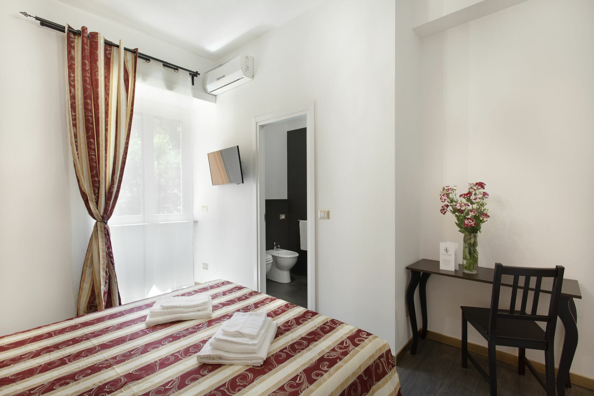 ซีเคร็ต โรม Hotel ภายนอก รูปภาพ